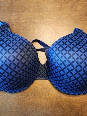 Warners This Is Not A Bra 34D